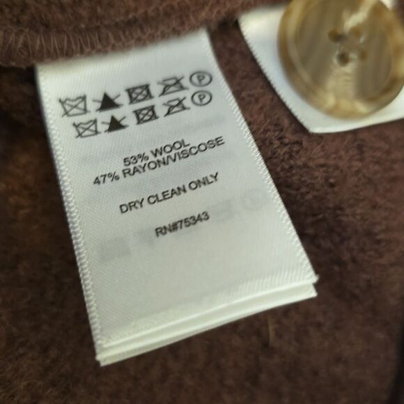 - Joie Wool Blend Cropped Shacket. Size M Wool/Rayon Blend. Mulberry Color. - Picture 9 of 9